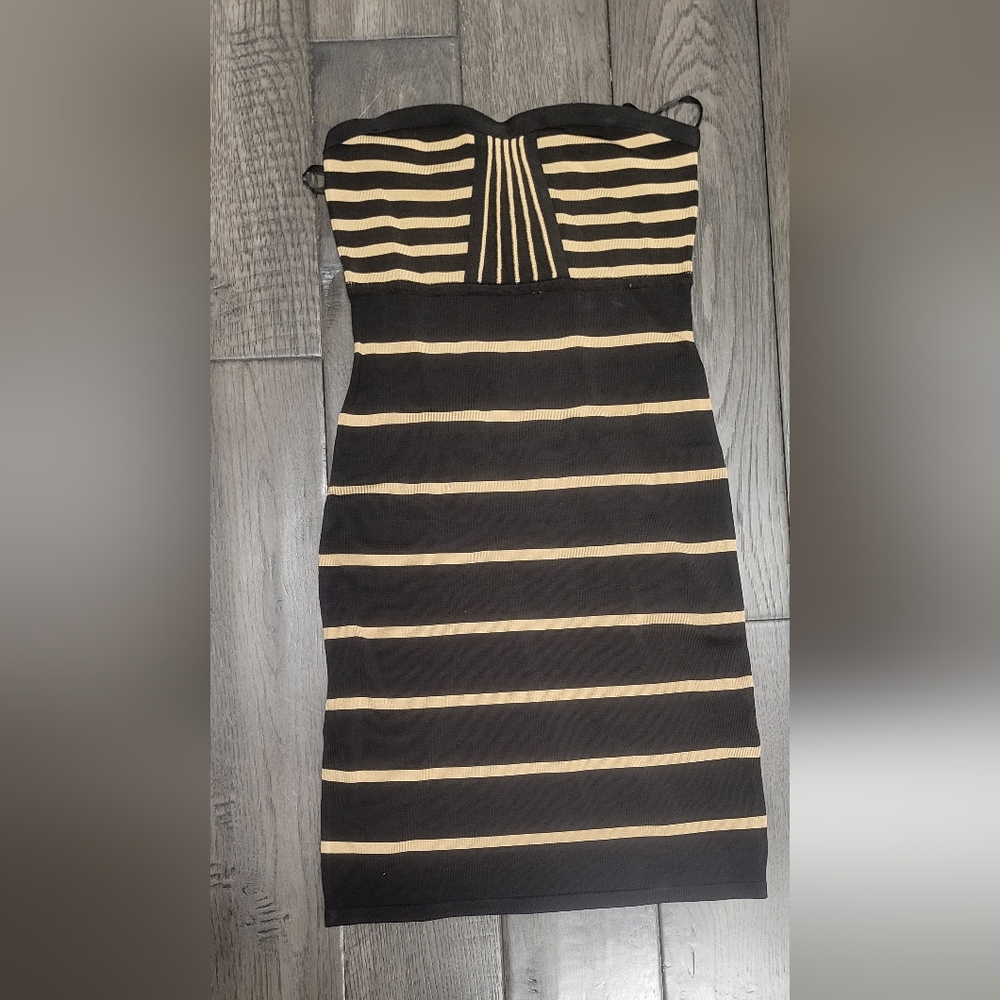 Bebe dress